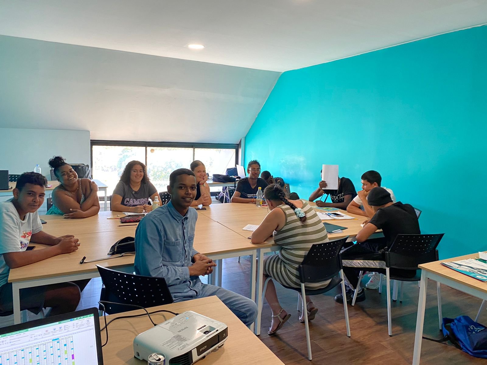 Apprenants en formation au sein du centre IFORMA